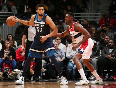  森林狼全队六人上双，集体篮球击败雷霆队