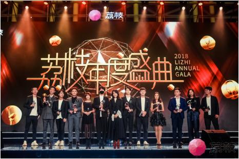  金球奖候选竞争激烈，年度最佳花落谁家