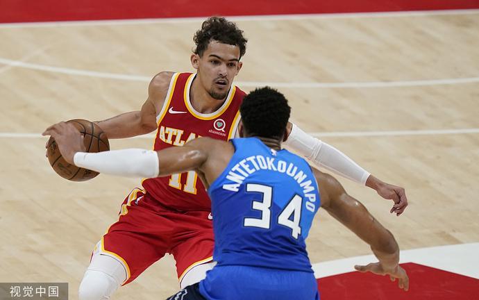  瓦塞尔三分精准马刺主场射落太阳